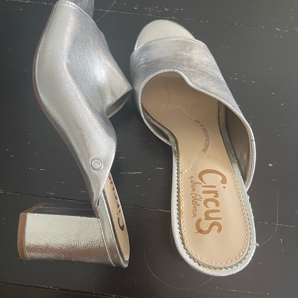 circus by Sam Edelman heels sliver